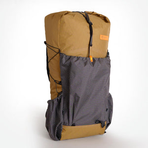 Backpack side panel compression with LineLoc 3 and cord. Angled side pocket for easy access.