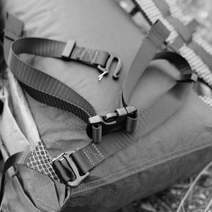 Backpack OB30 and its removable 25mm webbing hip belt.